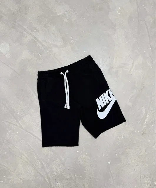 Nike short